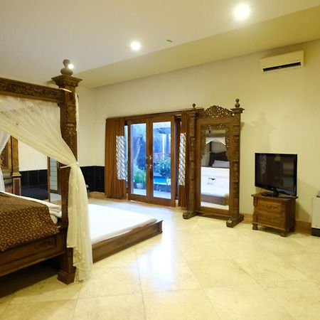Griya Desa Hotel & Pool سليمان المظهر الخارجي الصورة