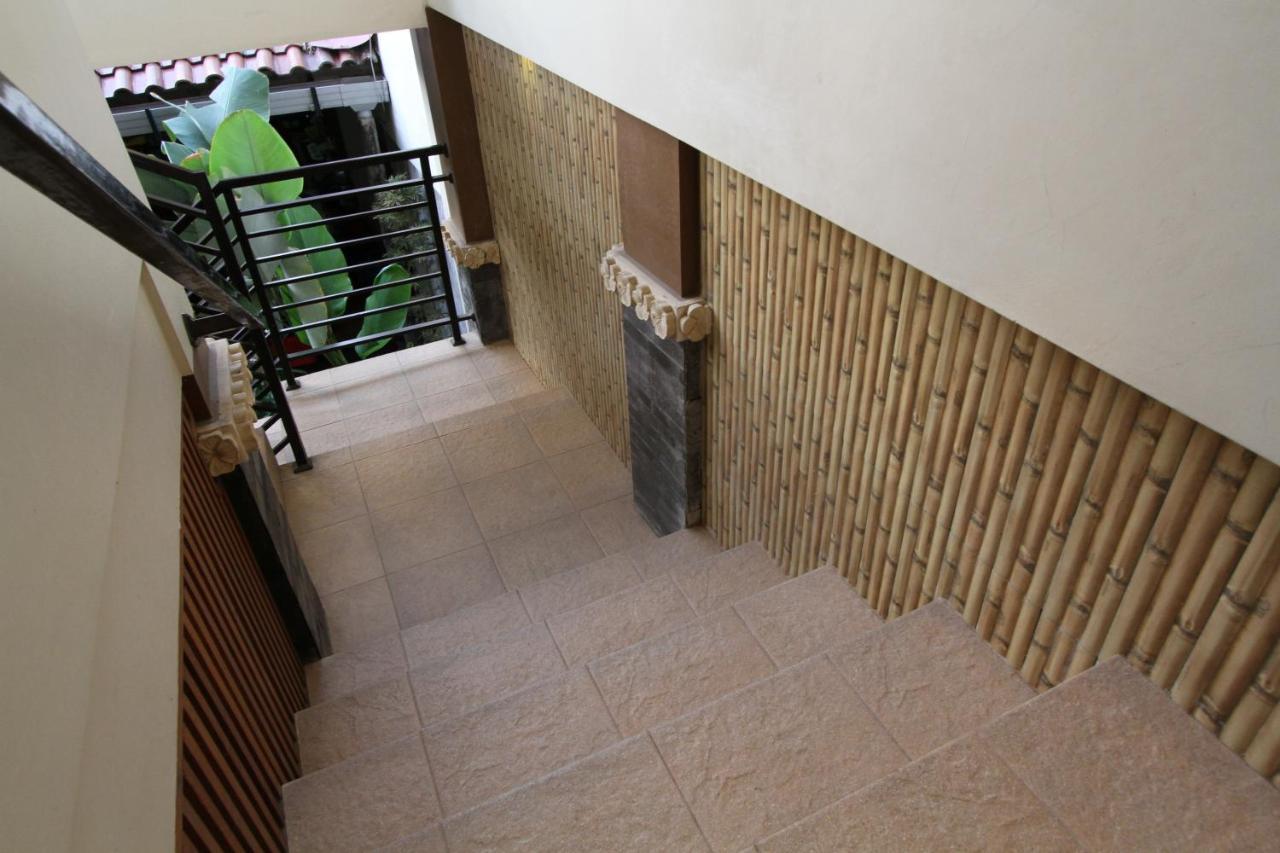 Griya Desa Hotel & Pool سليمان المظهر الخارجي الصورة
